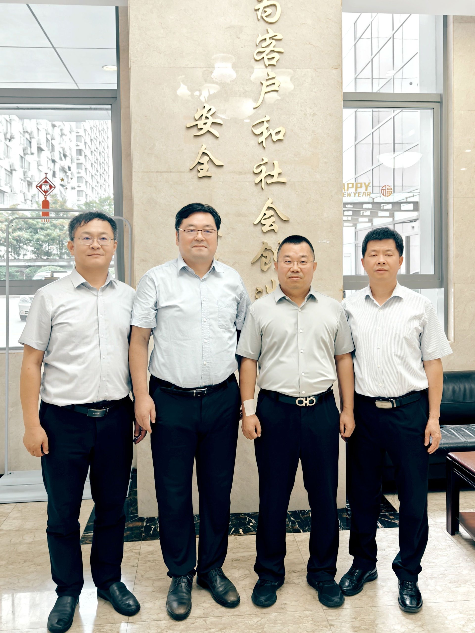 �����ϸ�J9���ֲ����� - J9���ֲ��ϸ绥������