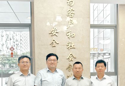 �����ϸ�J9���ֲ�������CCS��չ�����������Ժ�����Ӯ����������ɫ��̼��ɫ